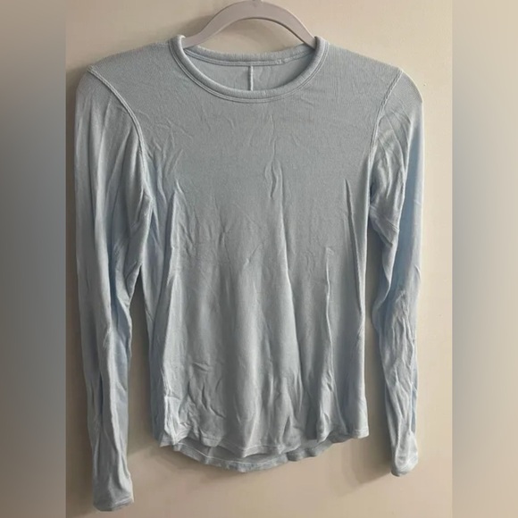 Lululemon Hold Tight Long Sleeve Shirt - Picture 6 of 8